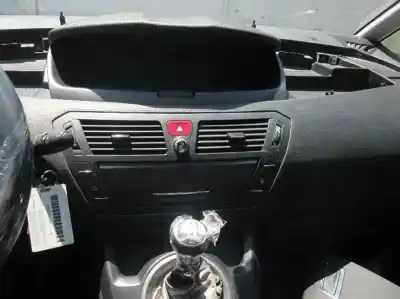 Vehicul casat citroen c4 grand picasso exclusive al anului 2008 alimentat 