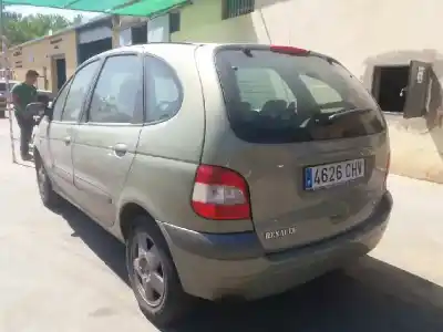 Scrapping Vehicle renault scenic (ja..) 1.9 dci authentique of the year 2003 powered f9q732