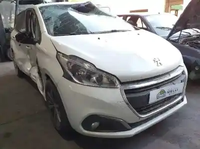 Scrapping Vehicle peugeot 208 i (ca_, cc_) 1.2 vti 82 of the year 2018 powered hmr