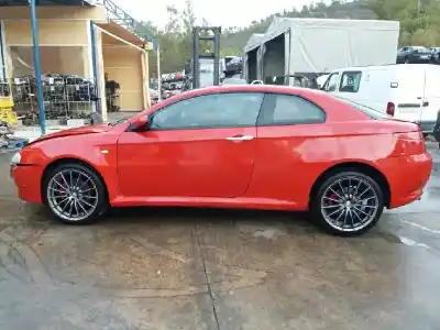 Здавання транспортного засобу alfa romeo                                         gt (125)                                                                                                                                                                                                                                                   1.9 jtd 16v 150/ distinctive року 2005 потужний 937a5000