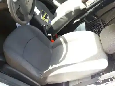 Здавання транспортного засобу renault clio ii fase ii (b/cb0) chiemsee року 2005 потужний k9k700