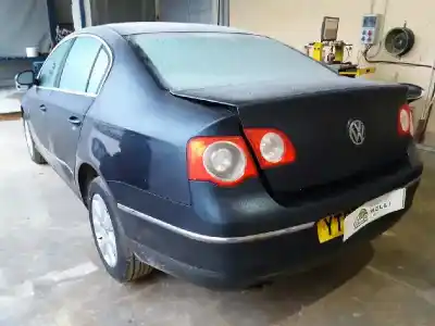 Scrapping Vehicle volkswagen passat b6 (3c2) 2.0 tdi 16v of the year 2006 powered bkp