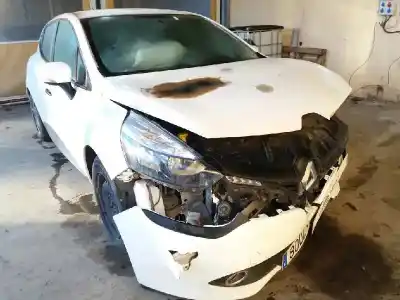 Здавання транспортного засобу renault clio iv (bh_) 1.5 dci 75 року 2014 потужний k9k