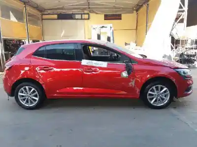 Veículo de Sucata renault megane iv berlina 5p intens do ano 2001 alimentado k9k656