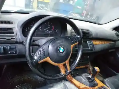 Veículo de Sucata bmw x5 (e53) 3.0d do ano 2002 alimentado m57