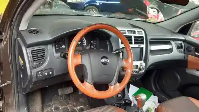 Veículo de Sucata kia sportage v6 ex do ano 2005 alimentado g6ba