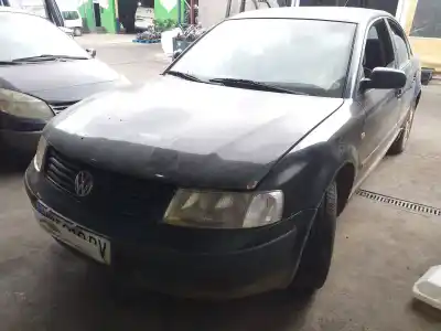 Veículo de Sucata volkswagen passat b5 (3b2) 1.9 tdi do ano 1998 alimentado afn