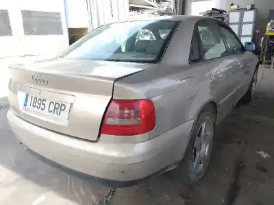 Sloopvoertuig audi a4 berlina (b5) 1.9 tdi van het jaar 1999 aangedreven ahh