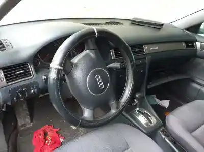 Scrapping Vehicle audi a6 avant (4b5) 2.5 tdi of the year 2001 powered akn