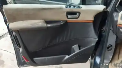 Sloopvoertuig lancia phedra (180) 2.2 jtd cat van het jaar 2005 aangedreven 4hw