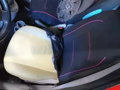 Veículo de Sucata fiat panda (169) 1.2 8v dynamic do ano 2005 alimentado 188a4000