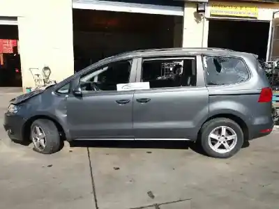 Vehicul casat seat alhambra (710, 711) 2.0 tdi al anului 2010 alimentat cffb