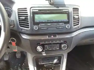 Vehicul casat seat alhambra (710, 711) 2.0 tdi al anului 2010 alimentat cffb