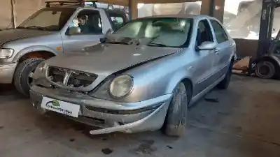 Veicolo di demolizione lancia lybra berlina 1.9 jtd cat dell'anno 2000 alimentato ar32302