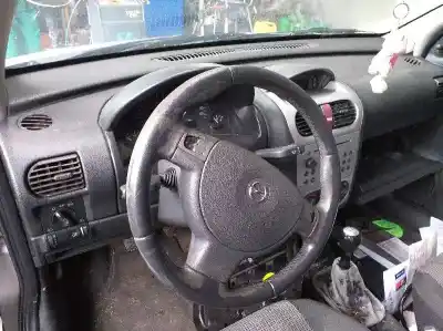 Veículo de Sucata opel corsa c blue line do ano 2004 alimentado z12xe