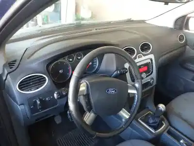 Veículo de Sucata ford focus berlina (cap) ambiente (d) do ano 2007 alimentado kkda