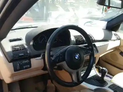 Veículo de Sucata bmw x5 (e53) 3.0d do ano 2001 alimentado m57