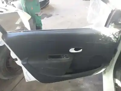 Scrapping Vehicle renault clio iii yahoo of the year 2012 powered d4f740