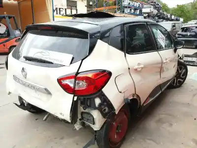 Vehicul casat renault                                            captur                                                                                                                                                                                                                                                     zen                                                                                                                                                                                                                                                        al anului 2015 alimentat k9k608