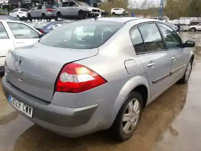 Véhicule à la ferraille renault megane ii sedán (lm0/1_) 1.5 dci (lm0f, lm0t, lm2b) de l'année 2004 alimenté k9k722
