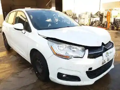 Vehicul casat citroen c4 lim. business al anului 2001 alimentat 8fp