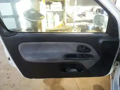 Scrapping Vehicle renault clio ii fase ii (b/cb0) base authentique 65 cv / 48 kw of the year 2002 powered k9k700