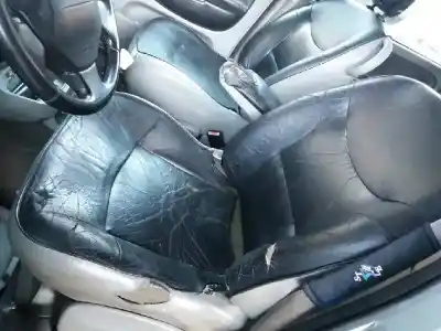 Scrapping Vehicle RENAULT                                            SCENIC RX4 (JA0)                                                                                                                                                                                                                                           2.0 16V Dynamique of the year 2001 powered F4R740