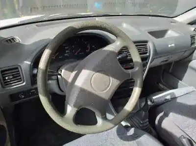 Veículo de Sucata suzuki swift sf berlina (ma) 1.3 cat do ano 2001 alimentado g13b