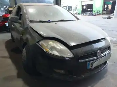 Veículo de Sucata FIAT BRAVO (198) 1.9 16V Dynamic Multijet do ano 2001 alimentado 192A8000