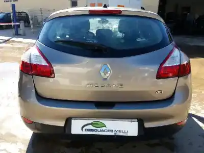 Veículo de Sucata renault megane iii berlina 5 p dynamique do ano 2010 alimentado k9k832