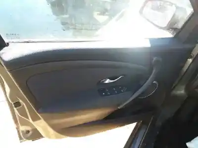 Veículo de Sucata renault megane iii berlina 5 p dynamique do ano 2010 alimentado k9k832