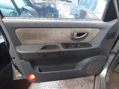 Sloopvoertuig hyundai terracan (hp) 2.9 crdi 4wd van het jaar 2005 aangedreven d-j3