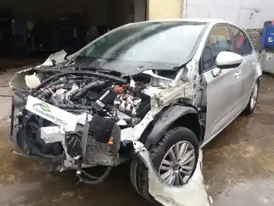 Здавання транспортного засобу CITROEN C4 LIM. Tonic року 2001 потужний 9HP