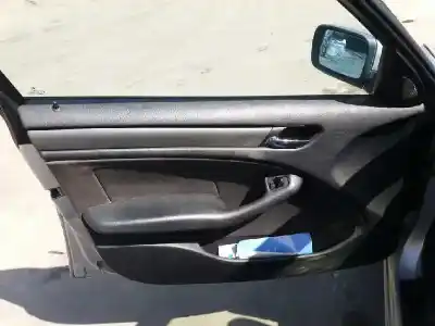 Veículo de Sucata bmw serie 3 berlina (e46) 320d do ano 2001 alimentado m47tu