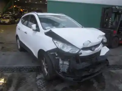 Sloopvoertuig hyundai ix35 comfort 2wd van het jaar 2001 aangedreven d4fd