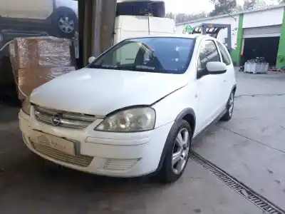 Veicolo di demolizione opel corsa d cosmo dell'anno 2005 alimentato z12xep