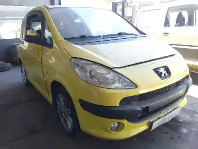 Veículo de Sucata PEUGEOT 1007 Dolce do ano 2005 alimentado 8HZ
