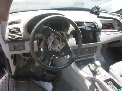 Veículo de Sucata bmw x5 (e53) 3.0i do ano 2001 alimentado m54306s3