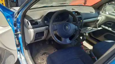 Утилизация автомобиля renault clio ii fase ii (b/cb0) alize 80 cv / 59 kw года 2001 питание f9q782