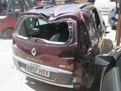 Verschrottungsfahrzeug renault scénic iii (jz0/1_) 1.5 dci des jahres 2014 angetrieben k9k636