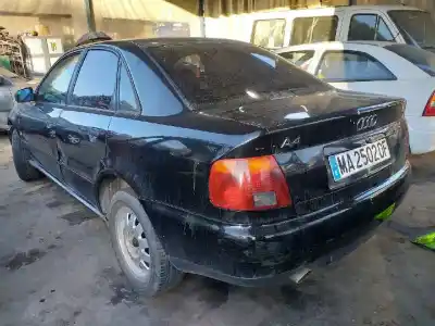 Veículo de Sucata audi a4 berlina (b5) 1.6 101 cv / 74 kw do ano 2000 alimentado adp