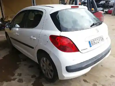 Veículo de Sucata peugeot 207 x-line do ano 2006 alimentado 9hx