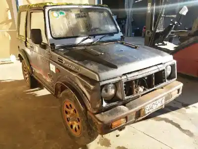 Veicolo di demolizione suzuki santana 90 cv / 66 kw dell'anno 1988 alimentato g/613a