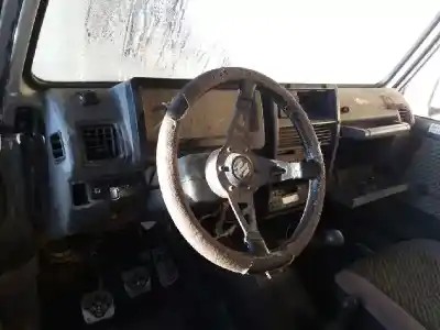 Veicolo di demolizione suzuki santana 90 cv / 66 kw dell'anno 1988 alimentato g/613a