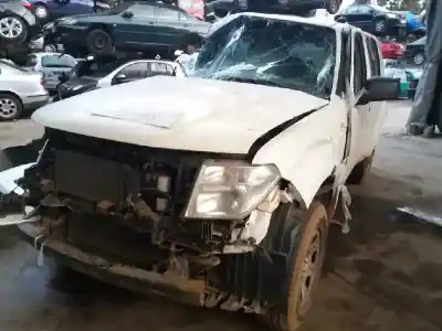 Veículo de Sucata NISSAN PATHFINDER (R51) 2.5 dCi Diesel CAT do ano 2005 alimentado YD25DDTI