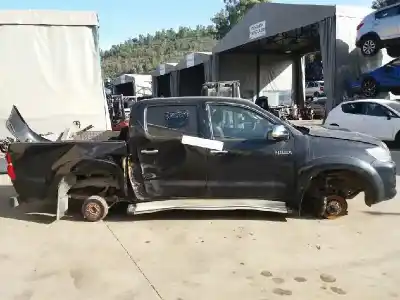 Verschrottungsfahrzeug toyota hilux (kun) double cab executive 4x4 des jahres 2001 angetrieben 1kdftv