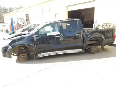 Verschrottungsfahrzeug toyota hilux (kun) double cab executive 4x4 des jahres 2001 angetrieben 1kdftv