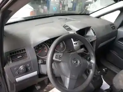 Scrapping Vehicle opel zafira b enjoy of the year 2006 powered z19dt