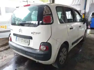 Здавання транспортного засобу citroen c3 picasso attraction року 2011 потужний 9hp