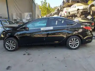 Sloopvoertuig hyundai i40 i (vf) 1.7 crdi van het jaar 2001 aangedreven d4fd